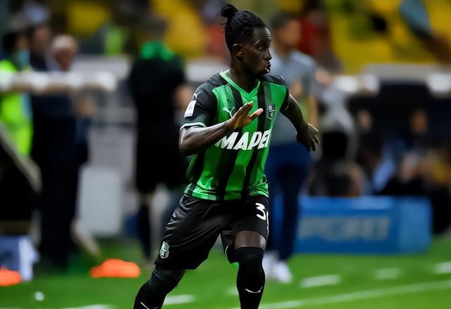 肉体秘书hd日本在线观看