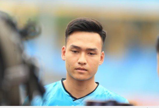 白丝jk裸体被出水